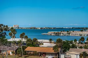 4725 Cove Cir, Saint Petersburg, FL 33708 - Photo 27