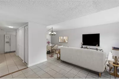 8632 Cattail Drive, Temple Terrace, FL 33637 - Photo 11