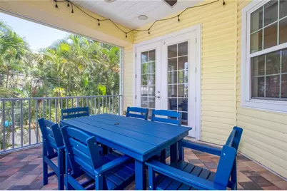 536 Ontario Avenue, Crystal Beach, FL 34681 - Photo 21