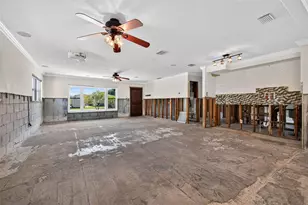 783 Placido Way NE, Saint Petersburg, FL 33704 - Photo 21