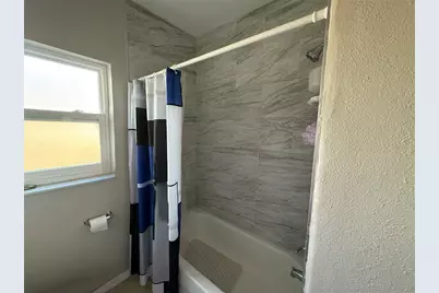 1604 Crystal Court E, Lakeland, FL 33801 - Photo 23