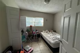 1604 Crystal Ct E, Lakeland, FL 33801 - Photo 25