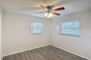 11320 Currie Ln, Largo, FL 33774 - Photo 21