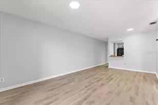 9519 Fieldview Cir, Thonotosassa, FL 33592 - Photo 9