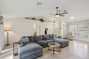 8340 Nevada St, Spring Hill, FL 34606 - Photo 5