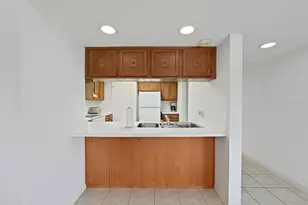 203 Mariner Dr, Tarpon Springs, FL 34689 - Photo 21