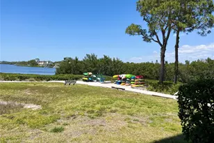 203 Mariner Dr, Tarpon Springs, FL 34689 - Photo 11