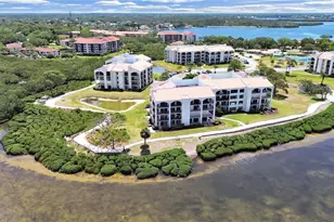 203 Mariner Dr, Tarpon Springs, FL 34689 - Photo 49