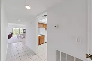 203 Mariner Dr, Tarpon Springs, FL 34689 - Photo 7