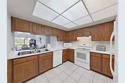 203 Mariner Drive #203, Tarpon Springs, FL 34689 - Photo 17