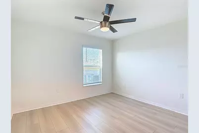 8075 Broad Pointe Drive, Zephyrhills, FL 33540 - Photo 27