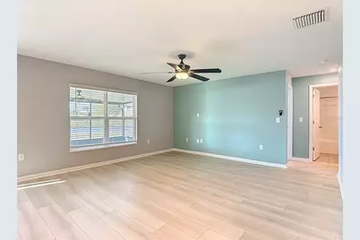 8075 Broad Pointe Drive, Zephyrhills, FL 33540 - Photo 23