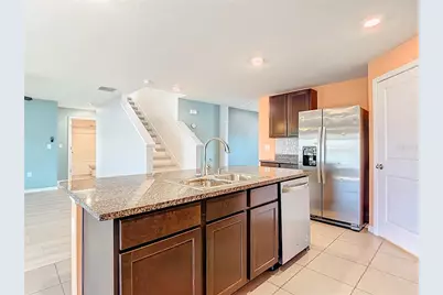 8075 Broad Pointe Drive, Zephyrhills, FL 33540 - Photo 15