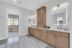 5964 Bayview Cir S, Gulfport, FL 33707 - Photo 21