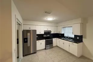 450 N Elmwood Point, Crystal River, FL 34429 - Photo 3