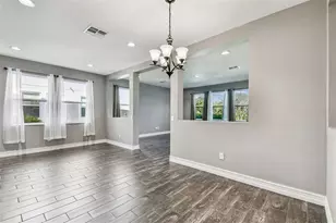 33181 Shadow Branch Ln, Wesley Chapel, FL 33545 - Photo 9