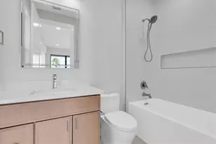 5966 Bayview Cir S, Gulfport, FL 33707 - Photo 37