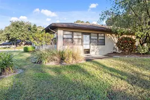 2270 Firestone Pl, Winter Haven, FL 33884 - Photo 1