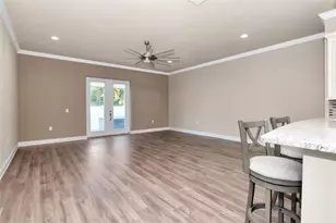 2407 W North B St, Tampa, FL 33609 - Photo 5