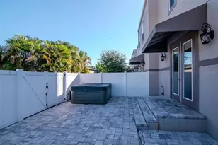 2407 W North B St, Tampa, FL 33609 - Photo 43