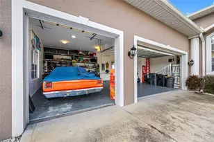 6750 Huntington Hills Blvd, Lakeland, FL 33810 - Photo 27