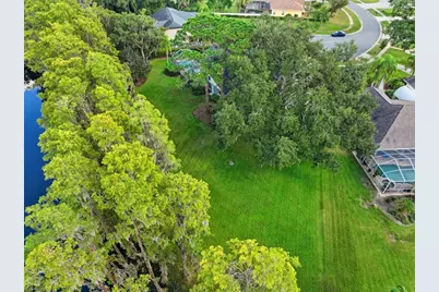 302 Lake Kell Court, Lutz, FL 33549 - Photo 59