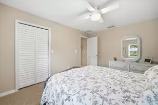 302 Lake Kell Ct, Lutz, FL 33549 - Photo 43