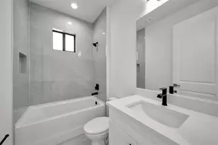 14020 Chesswood Ln, Port Charlotte, FL 33981 - Photo 21