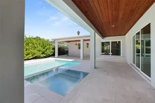 2012 Culberson Ave, Dunedin, FL 34698 - Photo 7