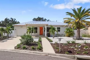 2012 Culberson Ave, Dunedin, FL 34698 - Photo 3