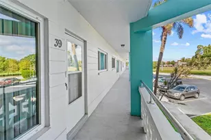 2455 Finlandia Ln, Clearwater, FL 33763 - Photo 3
