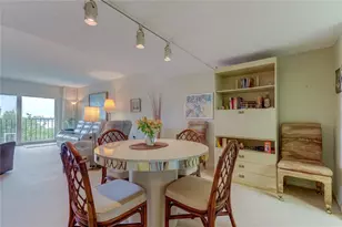 7050 Sunset Dr S, South Pasadena, FL 33707 - Photo 15