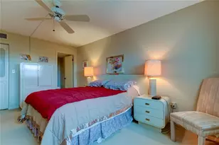 7050 Sunset Dr S, South Pasadena, FL 33707 - Photo 19
