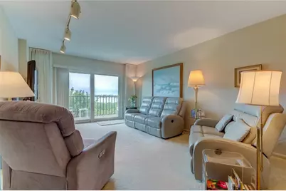 7050 Sunset Drive S #405, South Pasadena, FL 33707 - Photo 5