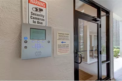 7050 Sunset Drive S #405, South Pasadena, FL 33707 - Photo 3