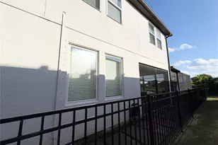 11638 Sweet Tangerine Ln, Tampa, FL 33626 - Photo 5