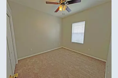 24925 Vintage Court, Lutz, FL 33559 - Photo 17