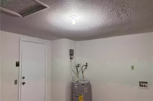 6039 20th St, Zephyrhills, FL 33542 - Photo 25