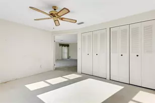 212 Fernwood Cir, Seminole, FL 33777 - Photo 13