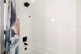 522 28th Ave S, Saint Petersburg, FL 33705 - Photo 9