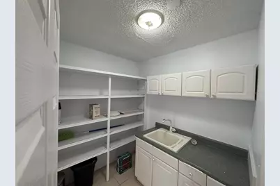 315 Sunburst Court, Clearwater, FL 33755 - Photo 19