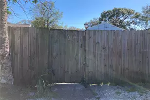 5609 1/2 Tangerine Ave S, Gulfport, FL 33707 - Photo 3