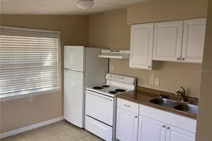 5609 1/2 Tangerine Ave S, Gulfport, FL 33707 - Photo 7