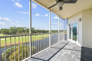 1200 Country Club Dr, Largo, FL 33771 - Photo 21