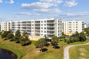 1200 Country Club Dr, Largo, FL 33771 - Photo 59