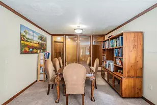 2703 Pemberton Creek Dr, Seffner, FL 33584 - Photo 7