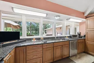 22063 Lake Lindsey Rd, Brooksville, FL 34601 - Photo 7