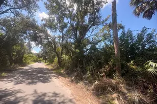 2601 Goldwyn Dr, Ruskin, FL 33570 - Photo 1