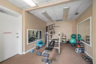 4851 W Gandy Blvd, Tampa, FL 33611 - Photo 39