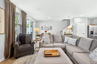 32463 Limitless Pl, Wesley Chapel, FL 33545 - Photo 19